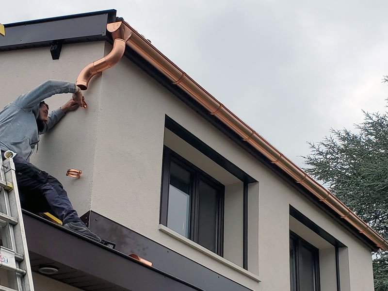 Rénovation gouttières — Bayle Toiture Roannais